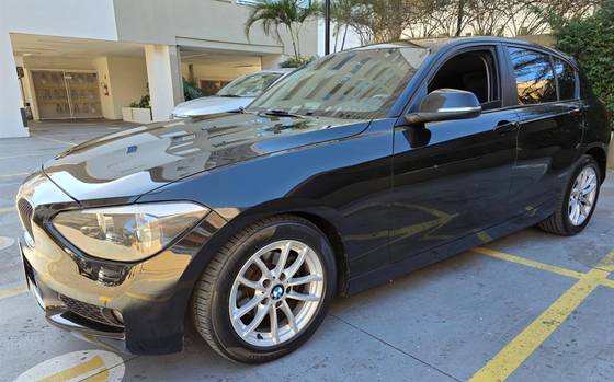 BMW 116i 1.6 16V TURBO GASOLINA 4P AUTOMÁTICO BMW 116i 1.6 16V TURBO GASOLINA 4P AUTOMÁTICO